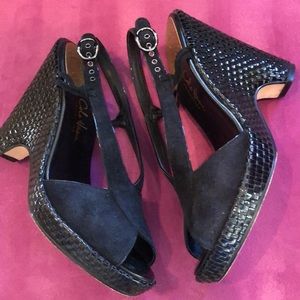 EUC  Stunning  Cole Haan Platform Wedge Shoes